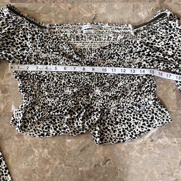 Urban Outfitters Long Sleeve,‎ Ruched, Crop Top, Leopard Animal Print Large L - Picture 11 of 12